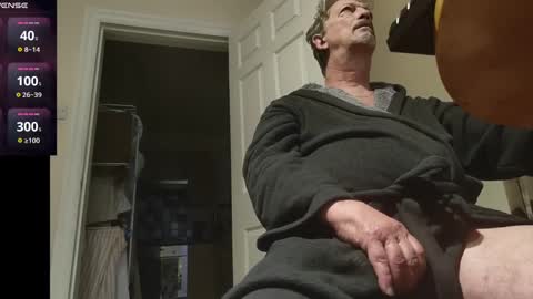 Play Me online show from February 5, 6:35 am