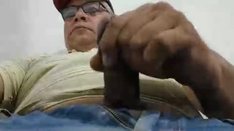 poli online show from April 16, 10:37 am