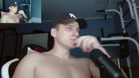 Poliglot online show from November 16, 3:58 pm