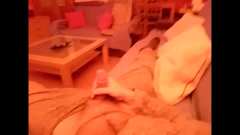 Snapshot of pomplinero chatting on January 13, 1:02 am pomplinero online show from January 13, 1:02 am
