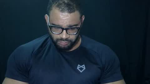 powerdmuscle online show from April 1, 11:35 pm