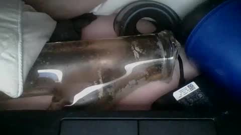 powthunder85 online show from April 2, 10:50 pm