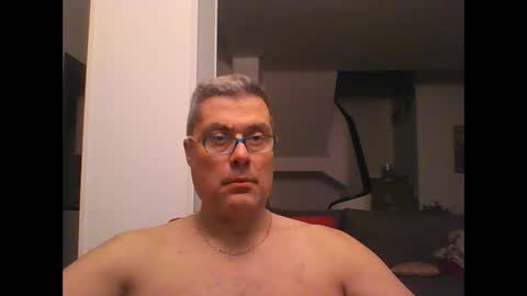 prendimisubito online show from February 18, 1:21 am