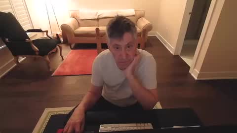 Snapshot of preppydave2525 chatting on March 11, 11:23 am preppydave2525 online show from March 11, 11:23 am