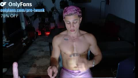 pretwunk online show from March 30, 8:43 pm