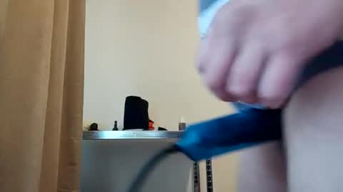 prikryljan02 online show from March 20, 4:22 pm