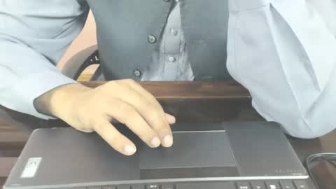 lover online show from October 2, 10:52 am