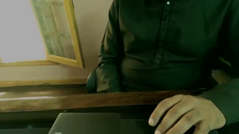 lover online show from September 18, 6:48 am