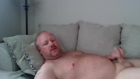 Snapshot of profd19 chatting on September 18, 6:43 pm profd19 online show from September 18, 6:43 pm