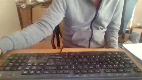 pup_y online show from October 13, 11:38 am