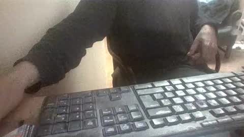 pup_y online show from February 28, 3:05 am