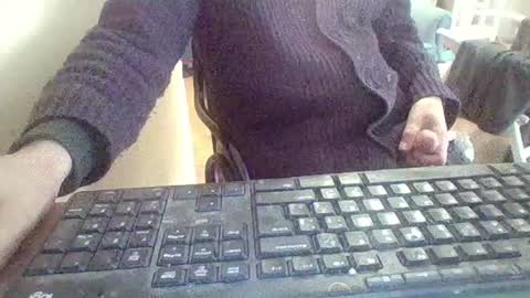 pup_y online show from February 4, 10:43 am