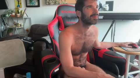 Pup Scritch online show from June 4, 2:34 pm
