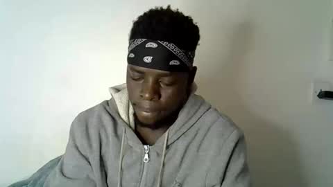 Pureblack  online show from October 4, 7:57 am