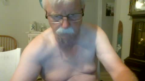 purpleshroom online show from June 29, 3:45 am