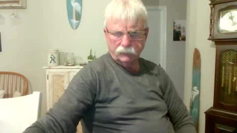 purpleshroom online show from February 28, 3:59 am