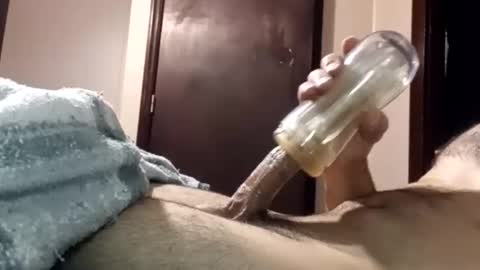 Pussyluver520 online show from April 13, 2:40 pm