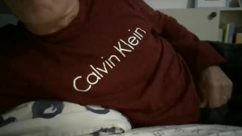 Snapshot of pyro5962 chatting on October 3, 11:32 pm pyro5962 online show from October 3, 11:32 pm