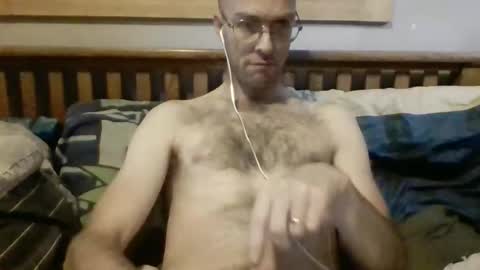 q2phq2ph online show from November 25, 8:44 pm