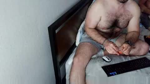 qbnmanfl online show from April 19, 3:28 am