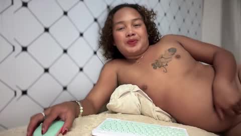 Debzy online show from December 17, 12:45 pm