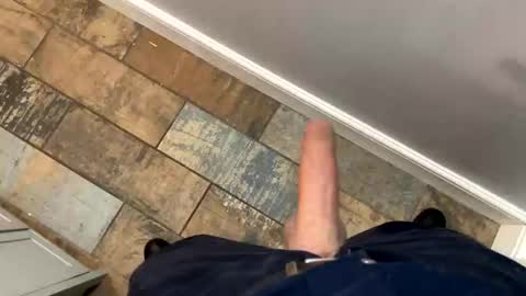 r_andolph online show from January 8, 2:33 pm