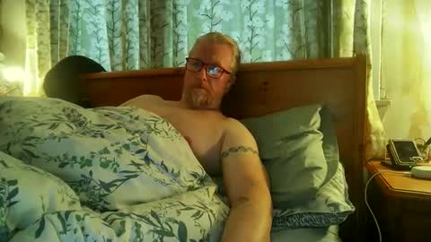 r_o_h_a_n_r_o_o_m online show from February 9, 3:05 pm