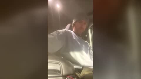 rabbi_poolnoodle online show from January 17, 3:09 am