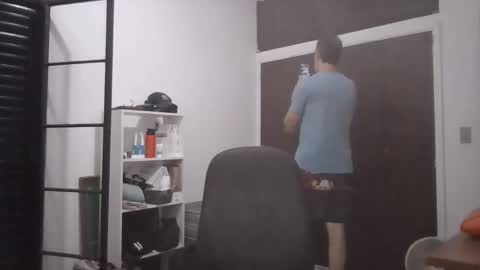 Big Uncle Jungle online show from October 12, 10:37 pm