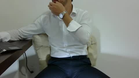 elenacam online show from March 10, 11:27 pm