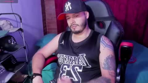 ragnar_lothbrok77 online show from March 4, 6:58 am