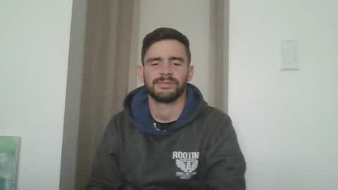 Snapshot of ragnor_vex chatting on January 6, 9:43 pm Ragnor vex online show from January 6, 9:43 pm