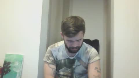 Snapshot of ragnor_vex chatting on February 11, 11:33 pm Ragnor vex online show from February 11, 11:33 pm