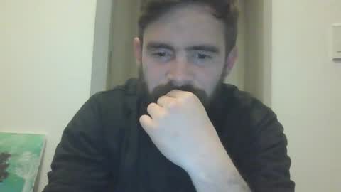 Snapshot of ragnor_vex chatting on February 21, 12:49 am Ragnor vex online show from February 21, 12:49 am