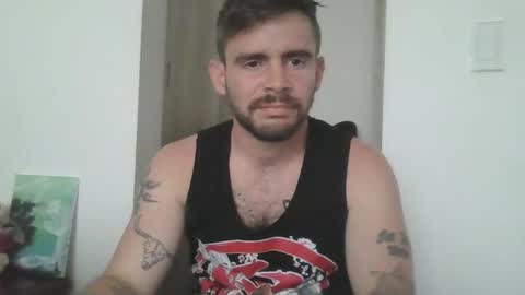 Snapshot of ragnor_vex chatting on January 3, 10:19 pm Ragnor vex online show from January 3, 10:19 pm