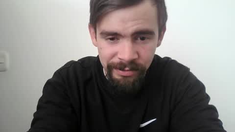 Snapshot of ragnor_vex chatting on March 10, 1:32 pm Ragnor vex online show from March 10, 1:32 pm