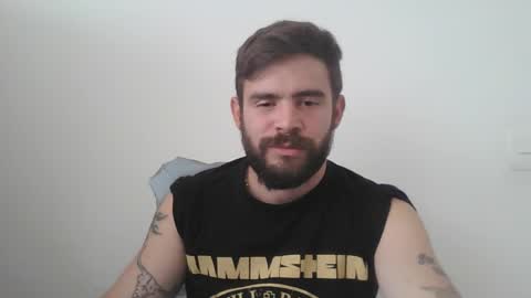 Snapshot of ragnor_vex chatting on February 14, 2:23 pm Ragnor vex online show from February 14, 2:23 pm