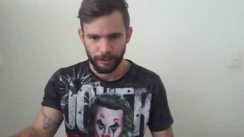 Snapshot of ragnor_vex chatting on January 28, 3:57 pm Ragnor vex online show from January 28, 3:57 pm