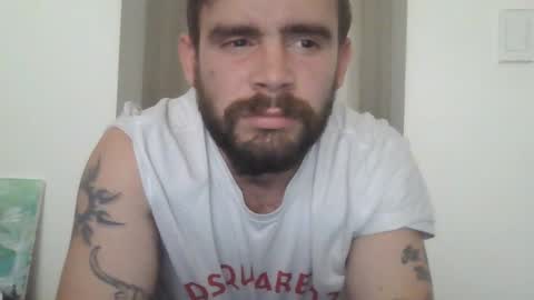 Snapshot of ragnor_vex chatting on February 10, 9:25 pm Ragnor vex online show from February 10, 9:25 pm