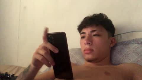 ramiroo2312 online show from February 23, 7:58 pm