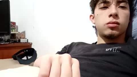 ramiroo2312 online show from October 11, 10:14 pm