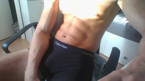 ramonjoosse2001 online show from July 20, 12:18 pm