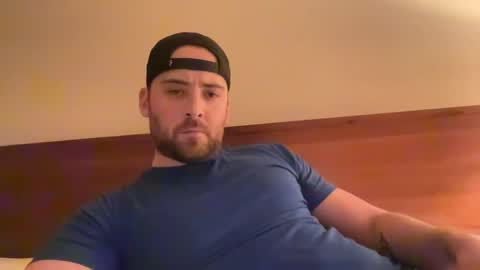 randomdude5950 online show from February 24, 3:02 am