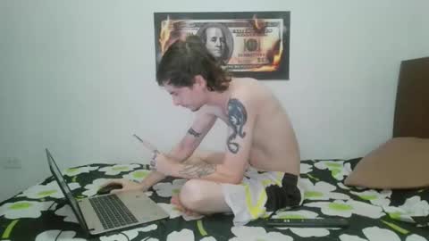 Rangel and Lola online show from April 4, 8:17 pm