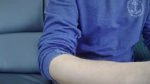 Snapshot of raphwoods95 chatting on March 1, 5:16 pm Raph online show from March 1, 5:16 pm