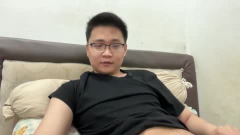 randomnaut online show from October 27, 8:00 pm