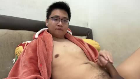 randomnaut online show from November 8, 7:50 pm