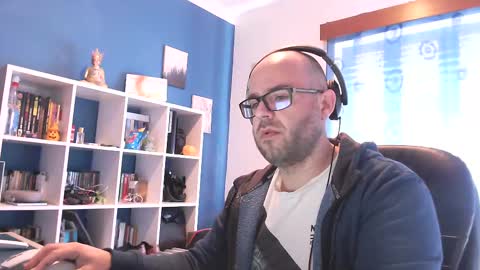 ravingr3d3 online show from February 26, 9:53 am