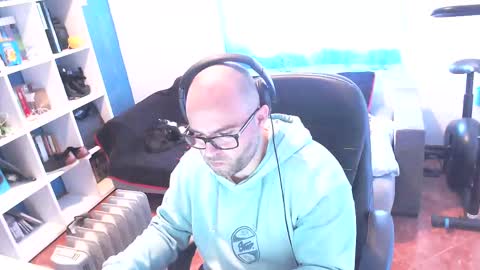 ravingr3d3 online show from February 25, 10:58 am