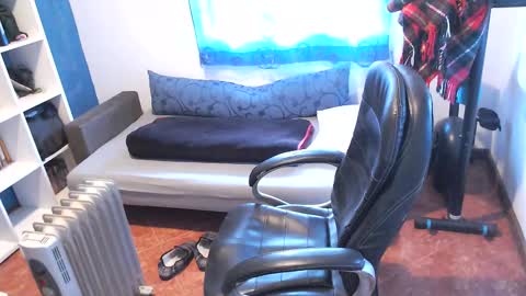 ravingr3d3 online show from March 12, 11:09 am